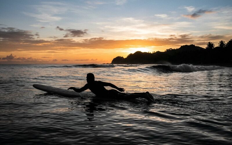 Cloudbreak Fiji wave